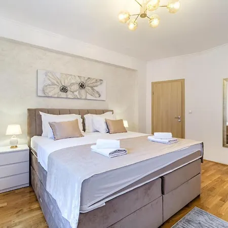 公寓 Luxury Apartmens Sebastijan&karlo *