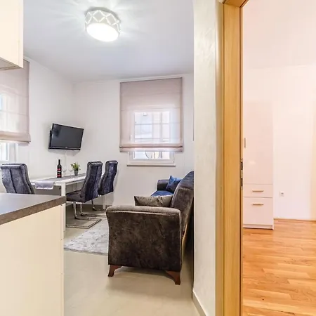 アパート Luxury Apartmens Sebastijan&karlo スプリト