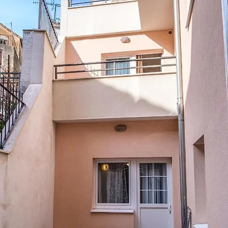 アパート Luxury Apartmens Sebastijan&karlo スプリト