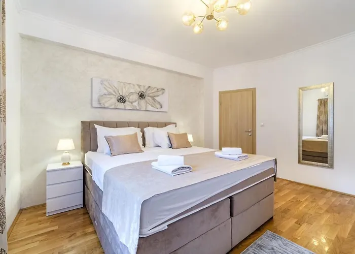 Apartment Luxury Apartmens Sebastijan&karlo *