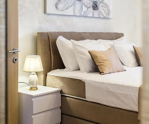 Luxury Apartmens Sebastijan&karlo Apartment *